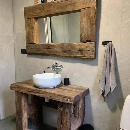 Apartament Pod Jablonia Apartment *